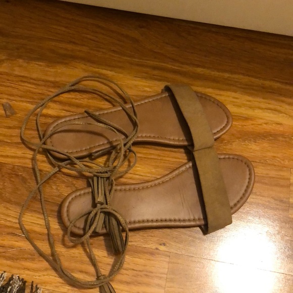 Lace up sandals - Picture 3 of 3